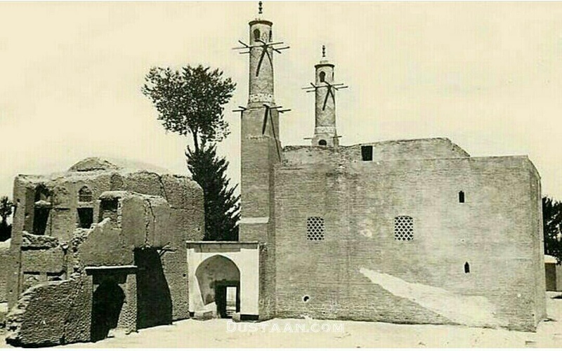 عکس قدیمی از منارجنبان اصفهان