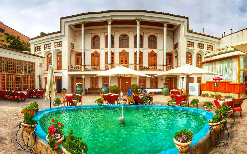 خانه دهشتی