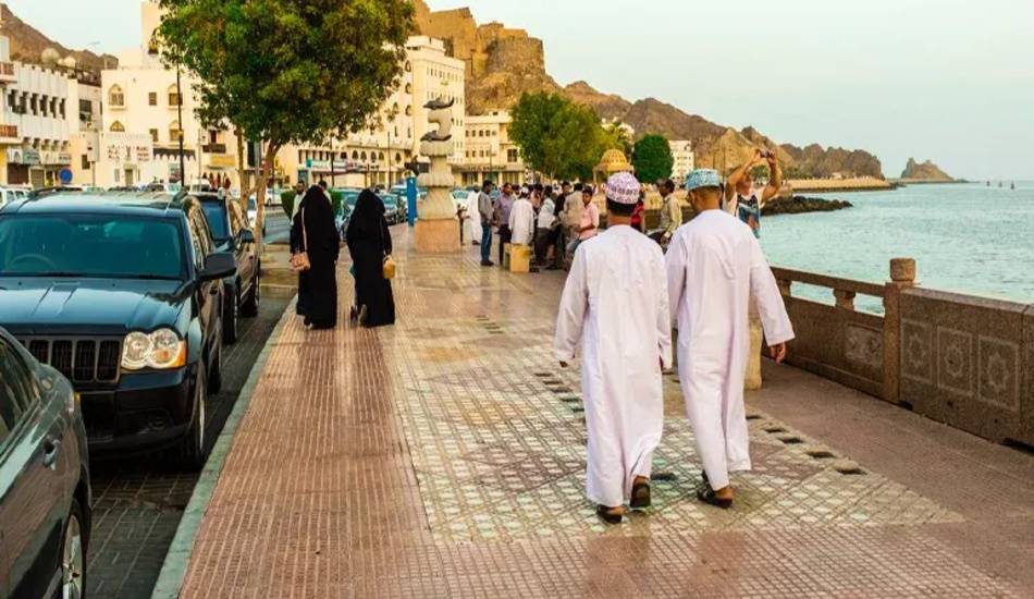 پوشش زنان و مردان در عمان
